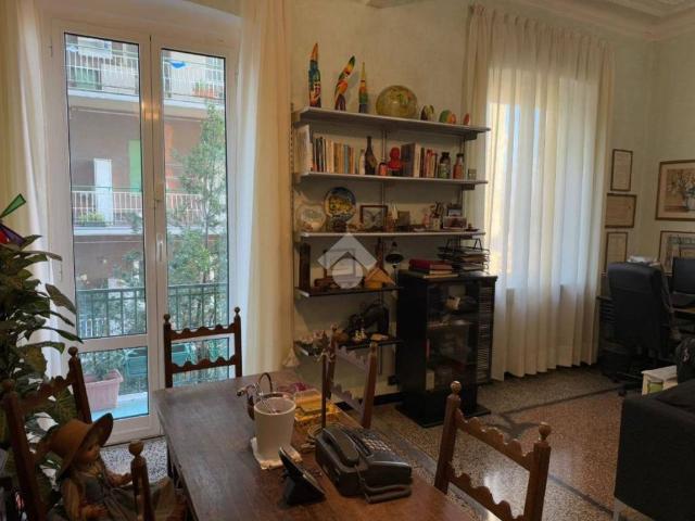 Appartamento in vendita a Genova GE