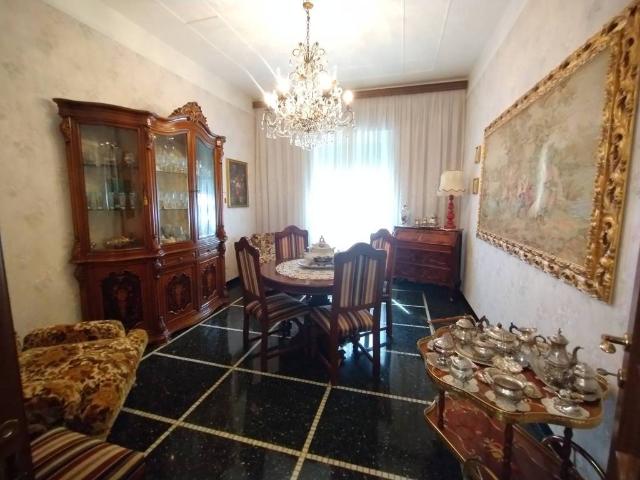 Appartamento in vendita a Genova GE