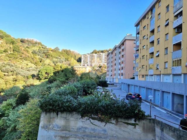 Appartamento in vendita a Genova GE
