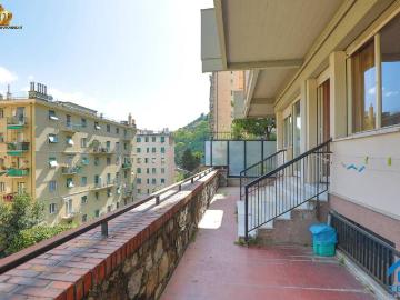 Appartamento in vendita a Genova GE