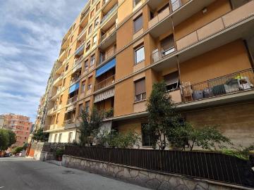 Appartamento in vendita a Genova GE