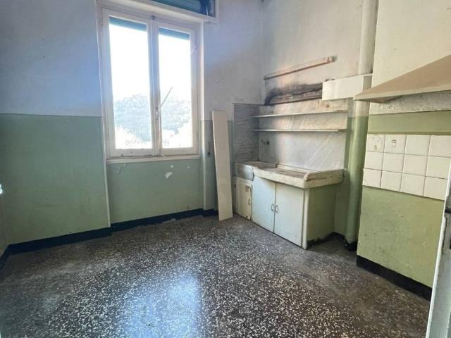 Appartamento in vendita a Genova GE