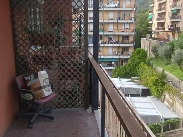 Appartamento in vendita a Genova GE