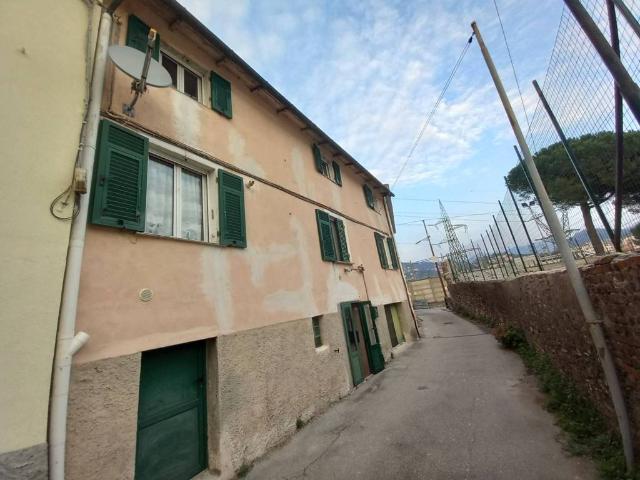 Appartamento in vendita a Genova GE