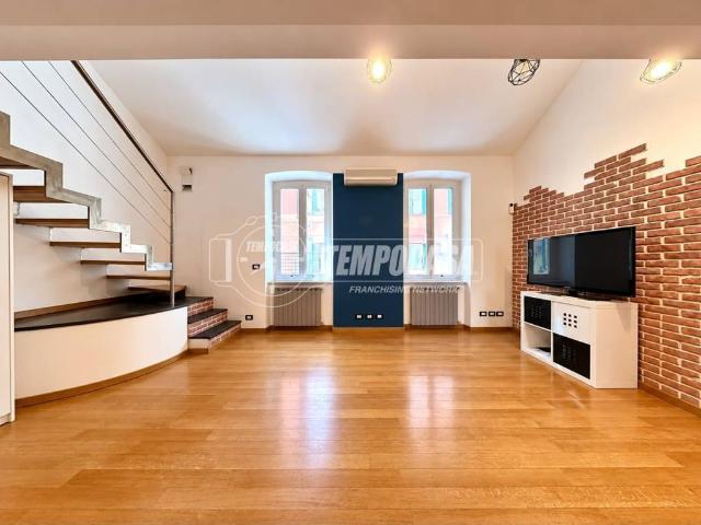 Appartamento in vendita a Genova GE