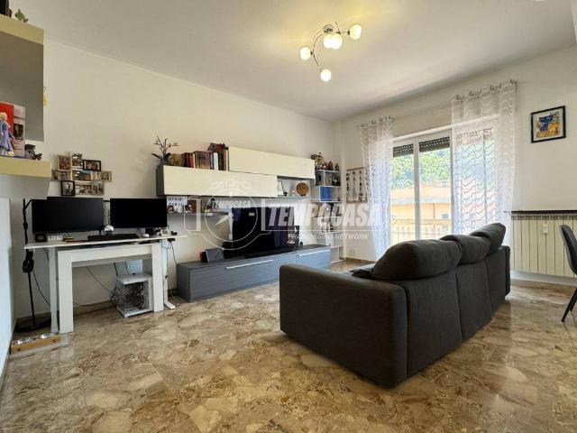 Appartamento in vendita a Genova GE