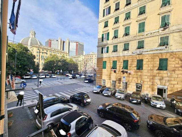 Appartamento in vendita a Genova GE