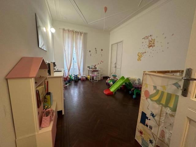Appartamento in vendita a Genova GE
