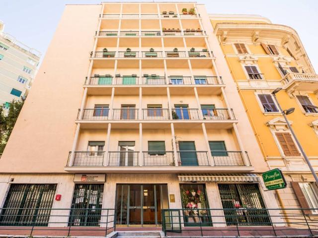 Appartamento in vendita a Genova GE