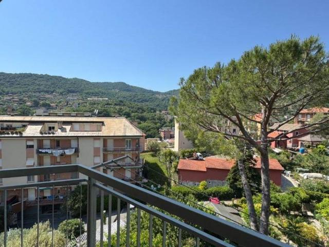Appartamento in vendita a Genova GE
