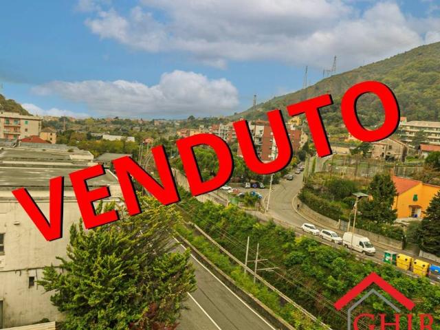 Appartamento in vendita a Genova GE