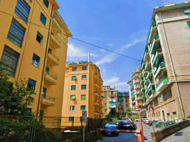 Appartamento in vendita a Genova GE
