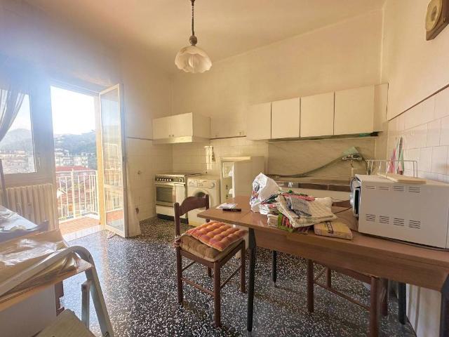 Appartamento in vendita a Genova GE