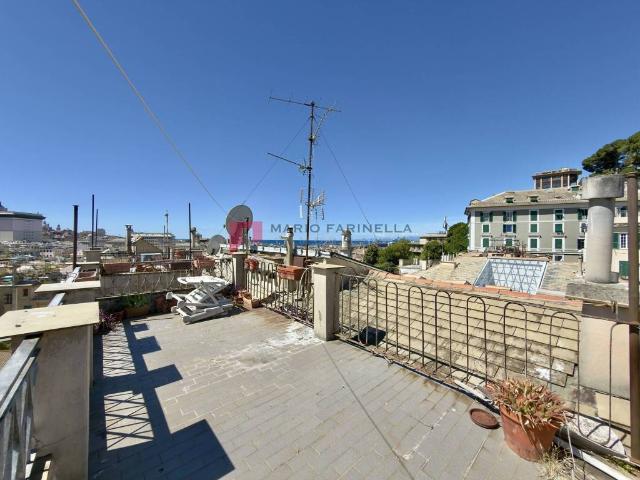 Appartamento in vendita a Genova GE