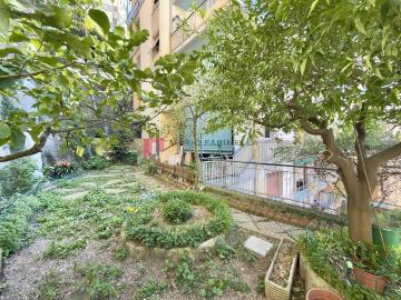 Appartamento in vendita a Genova GE