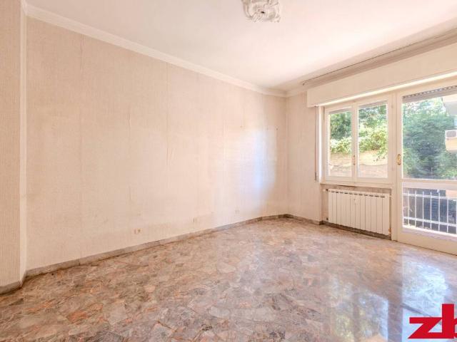 Appartamento in vendita a Genova GE