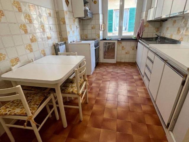Appartamento in vendita a Genova GE