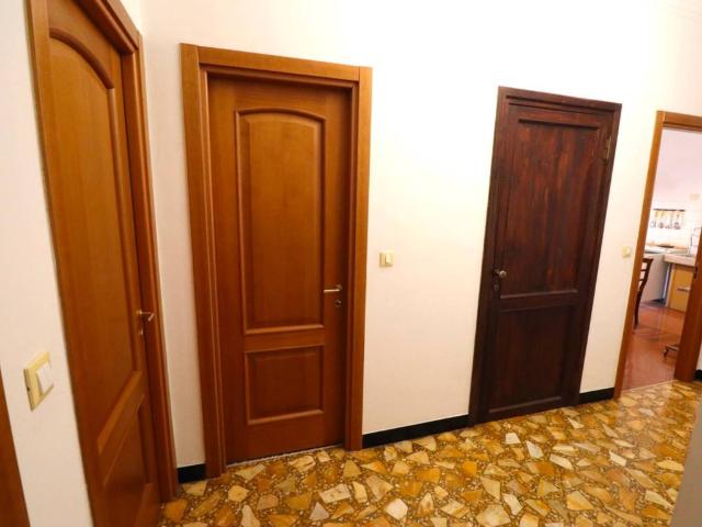 Appartamento in vendita a Genova GE