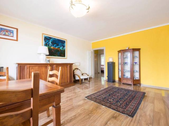 Appartamento in vendita a Genova GE
