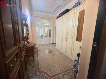Appartamento in vendita a Genova GE
