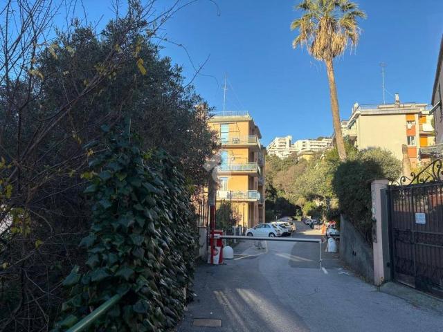 Appartamento in vendita a Genova GE