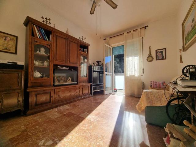 Appartamento in vendita a Genova GE
