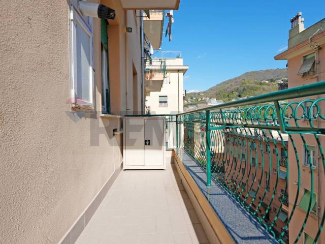 Appartamento in vendita a Genova GE