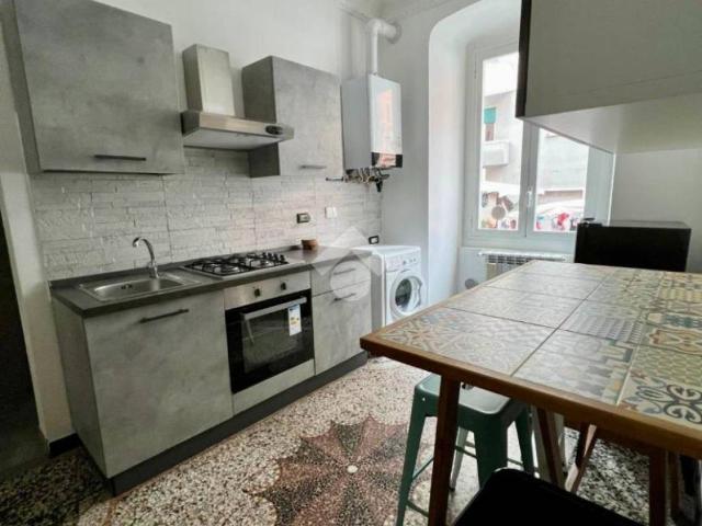 Appartamento in vendita a Genova GE