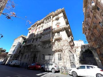 Appartamento in vendita a Genova GE