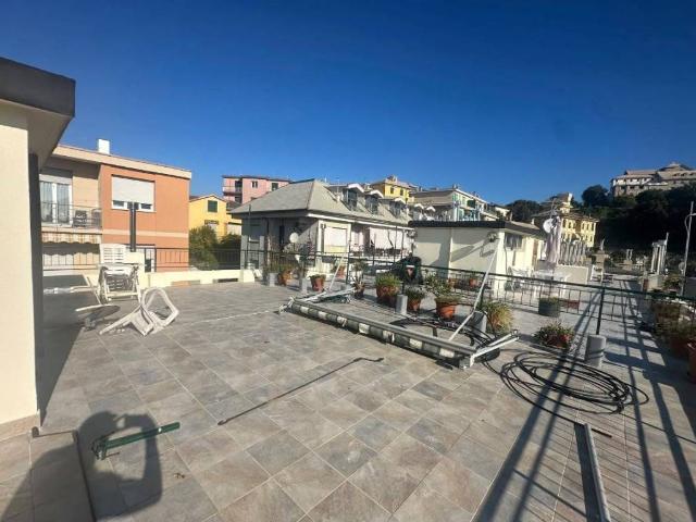 Appartamento in vendita a Genova GE