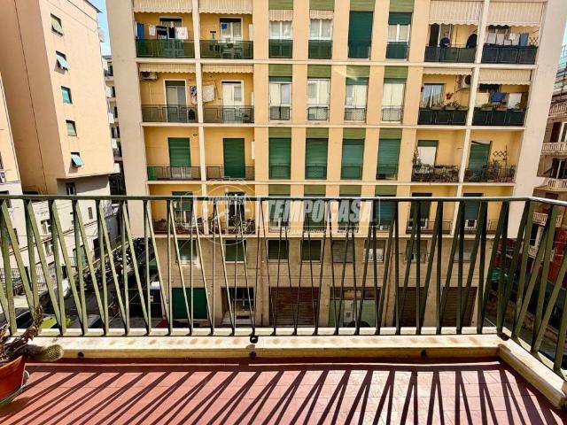 Appartamento in vendita a Genova GE