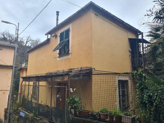 Appartamento in vendita a Genova GE
