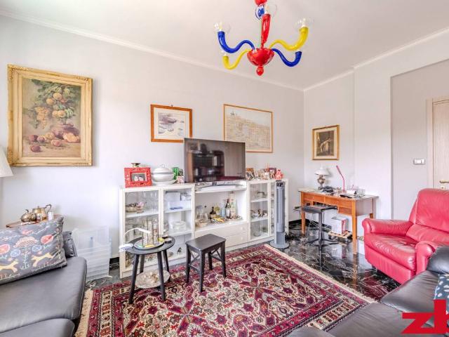 Appartamento in vendita a Genova GE
