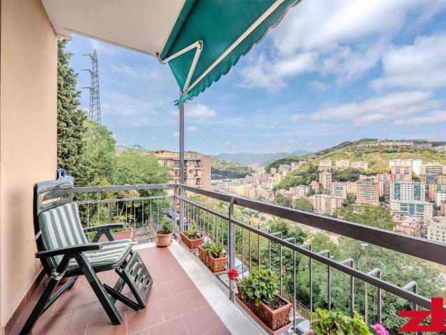 Appartamento in vendita a Genova GE