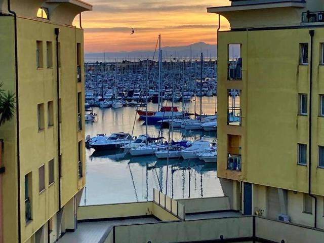 Appartamento in vendita a Genova GE