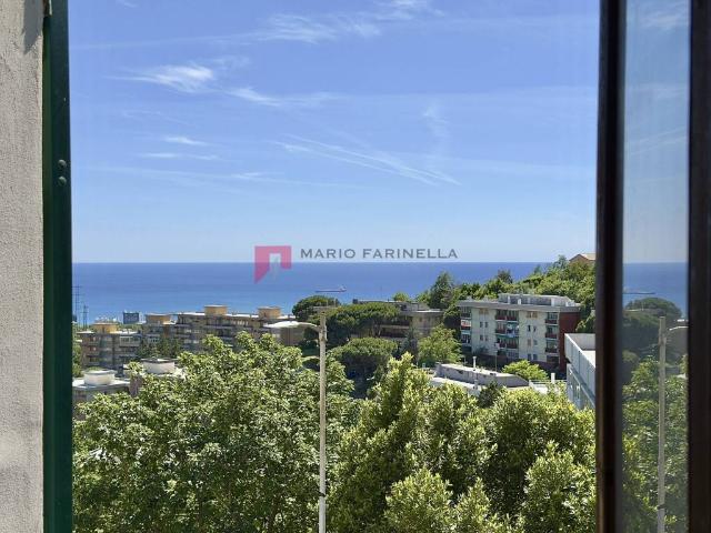 Appartamento in vendita a Genova GE