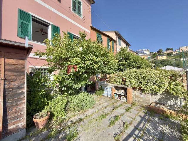 Appartamento in vendita a Genova GE