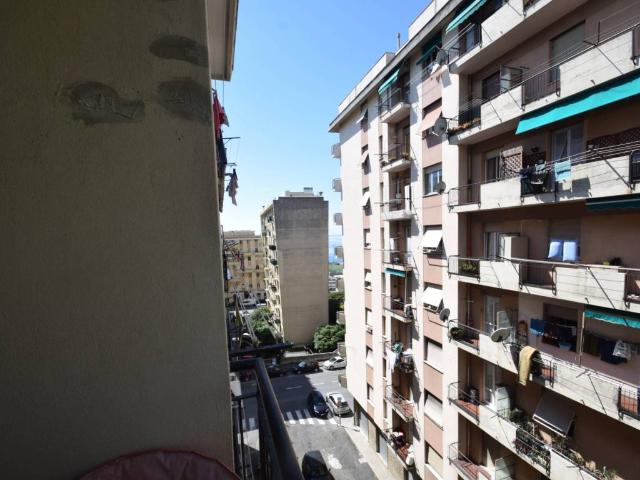 Appartamento in vendita a Genova GE
