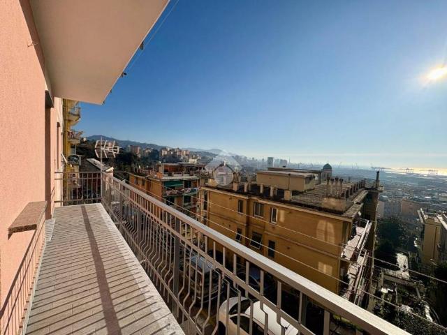Appartamento in vendita a Genova GE