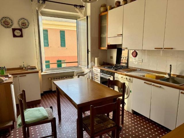 Appartamento in vendita a Genova GE