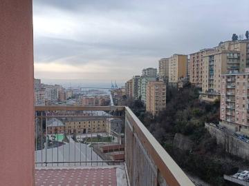 Appartamento in vendita a Genova GE