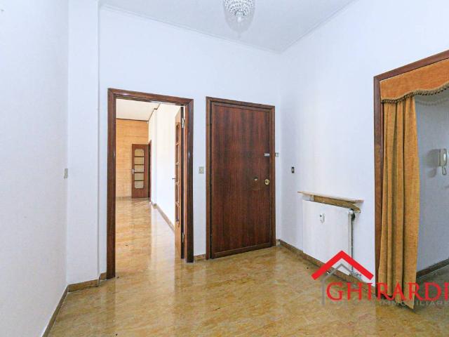 Appartamento in vendita a Genova GE