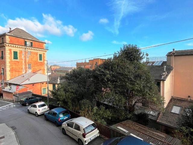 Appartamento in vendita a Genova GE