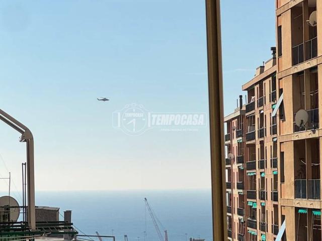 Appartamento in vendita a Genova GE