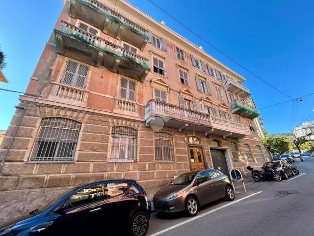 Appartamento in vendita a Genova GE