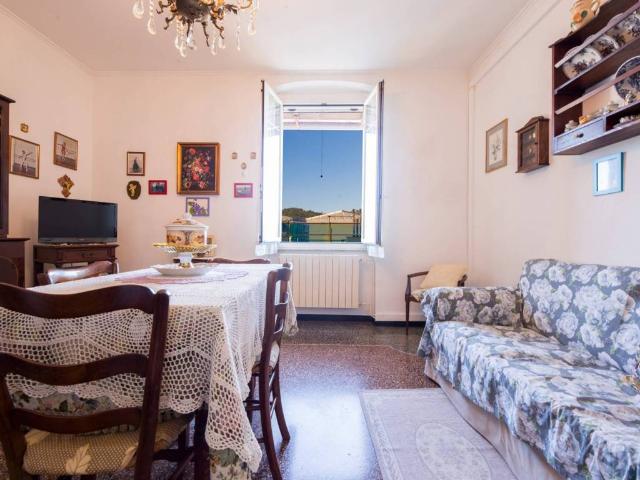 Appartamento in vendita a Genova GE