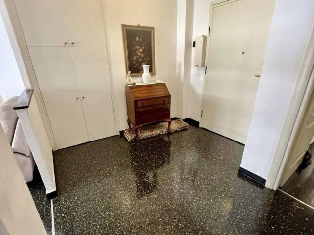 Appartamento in vendita a Genova GE