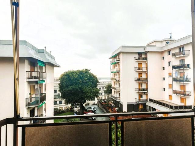 Appartamento in vendita a Genova GE