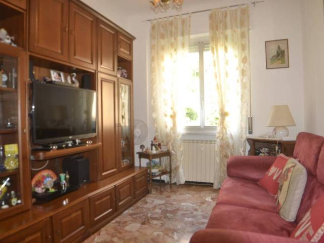 Appartamento in vendita a Genova GE