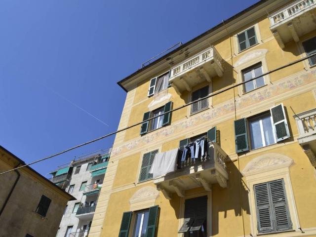 Appartamento in vendita a Genova GE